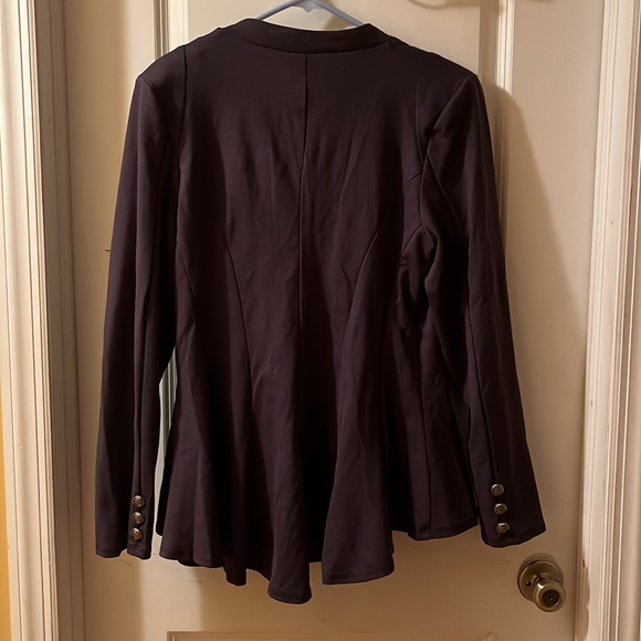 Great condition hybrid company jacket! - Picture 5 of 5